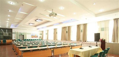 Southwest Hotel - Урумчи Экстерьер фото